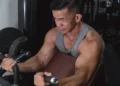 Exercício de bíceps, Exercício de braço, Levantamento de peso